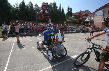 DEŽELAK RAKEK 02 FOTO LJUBO VUKELIČ